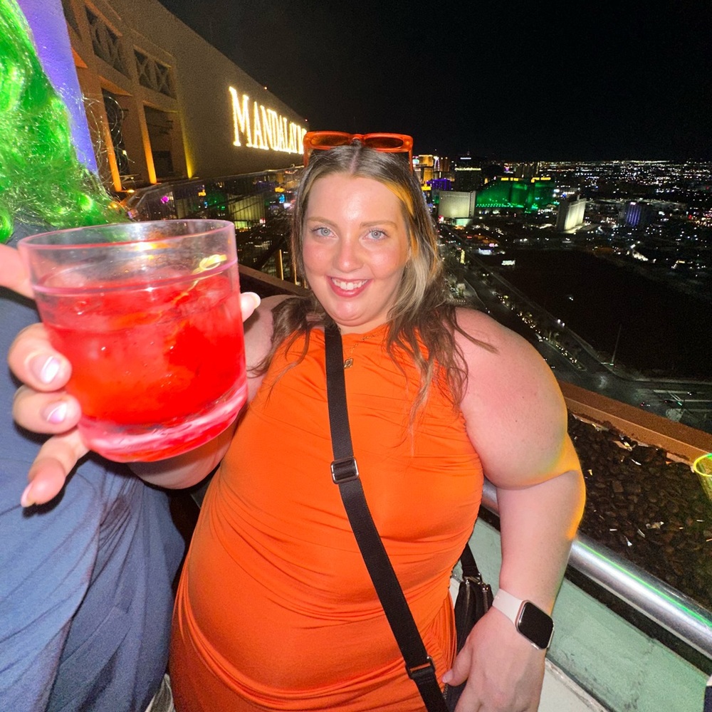 Meet your Posher, Julia